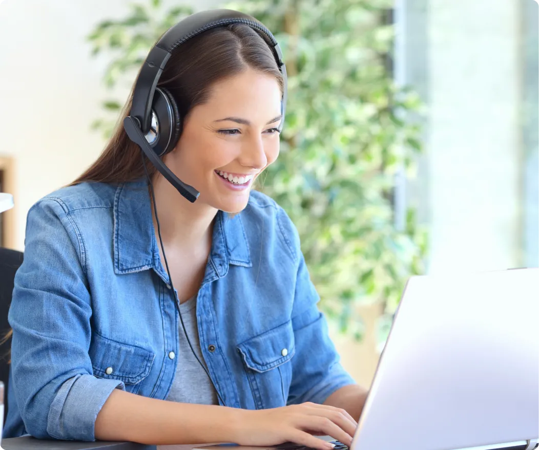 image: girl-with-headphone